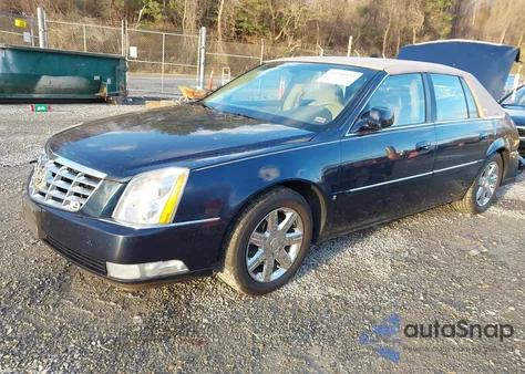 2006 Cadillac Dts Standard z USA, uszkodzony, nr VIN 1G6KD57Y36U149626